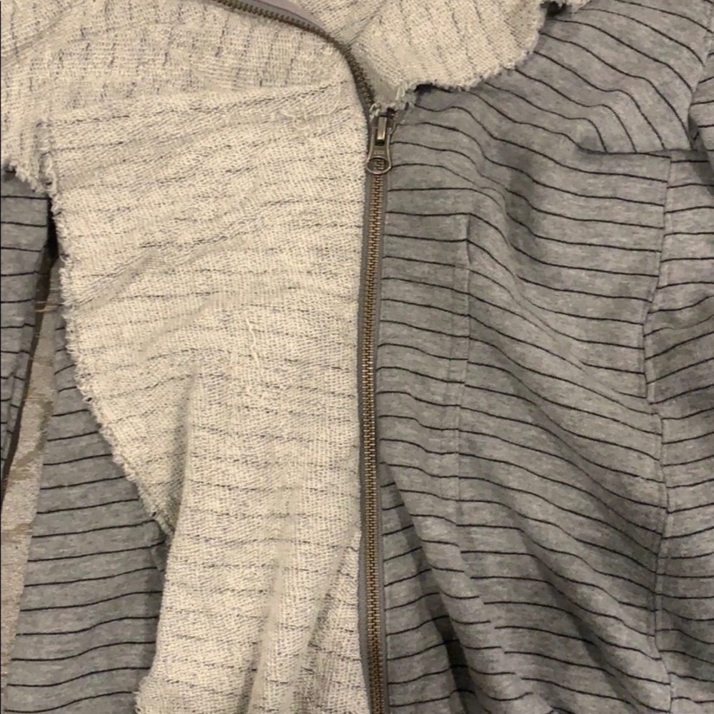 Jacket - Picture 3 of 5
